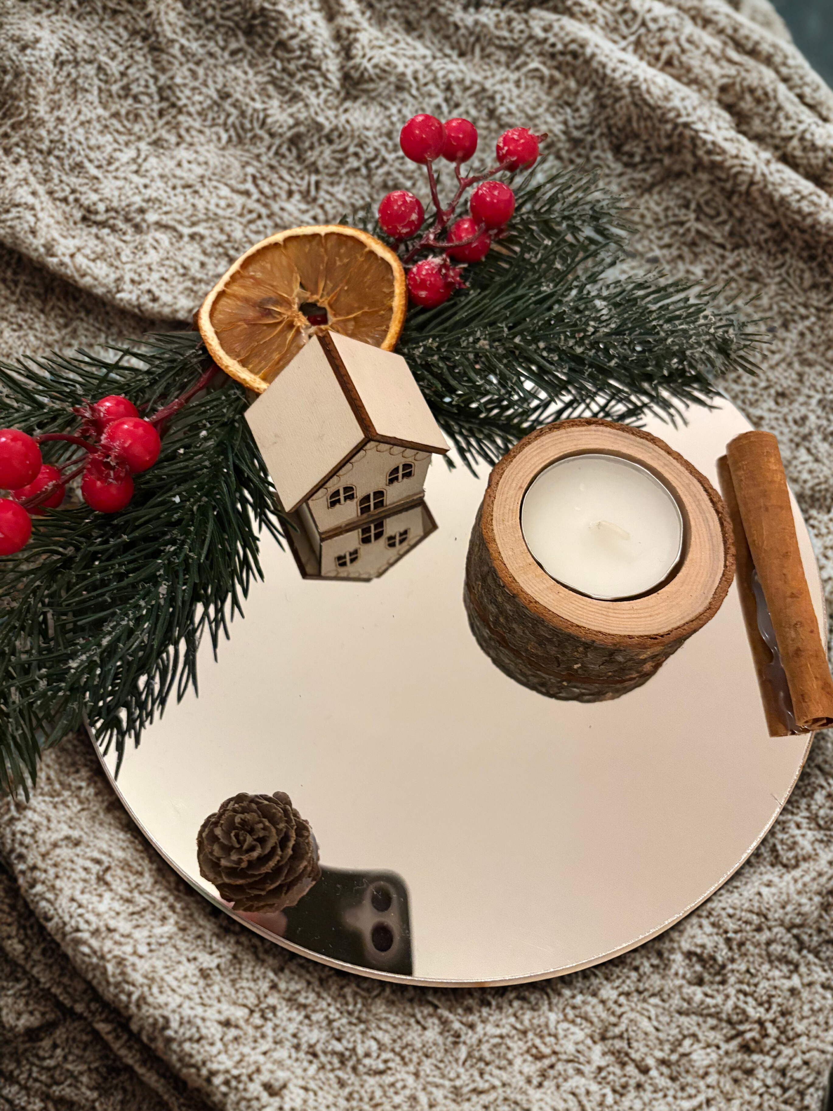 Winter mirror ornament